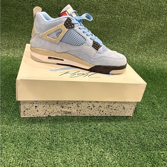 Jordan Other - Jordan 4 Retro in Light Blue and Beige